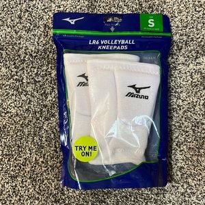 White Volleyball kneepads